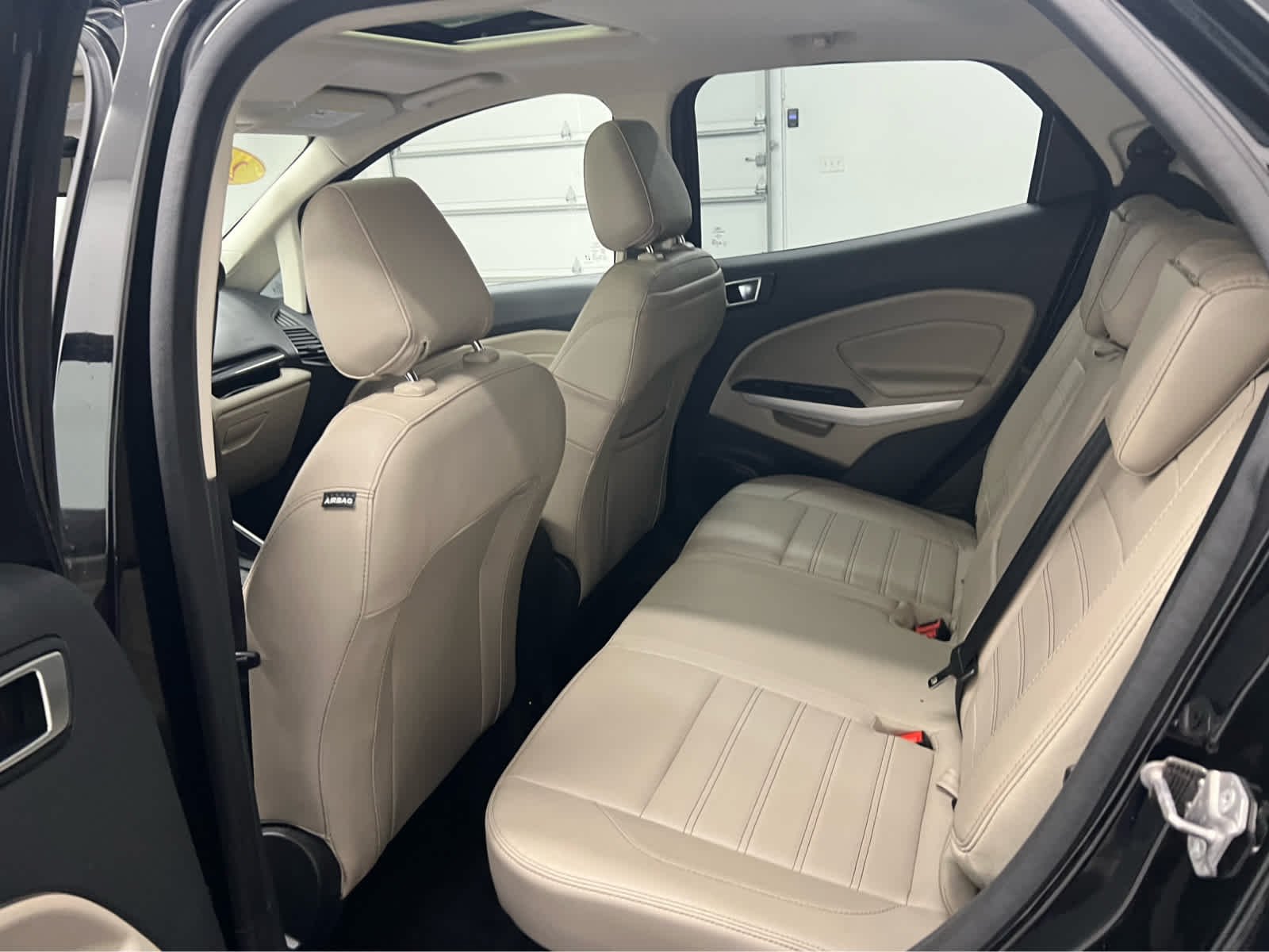 Used 2021 Shadow Black Ford Titanium image 31