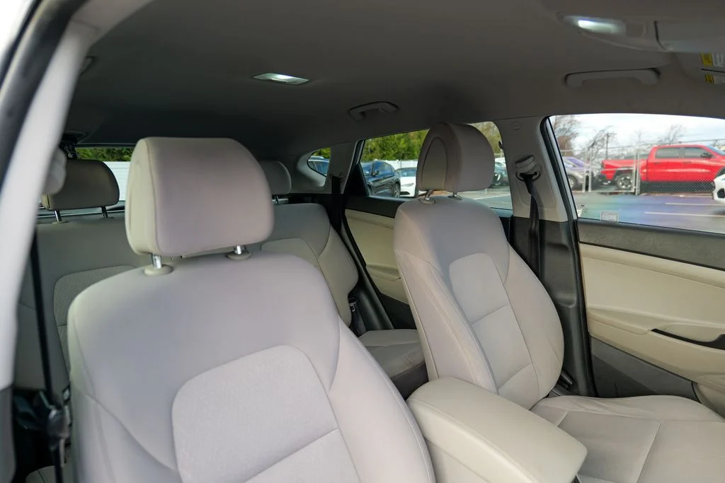 Used 2018 Molten Silver Hyundai SEL image 35