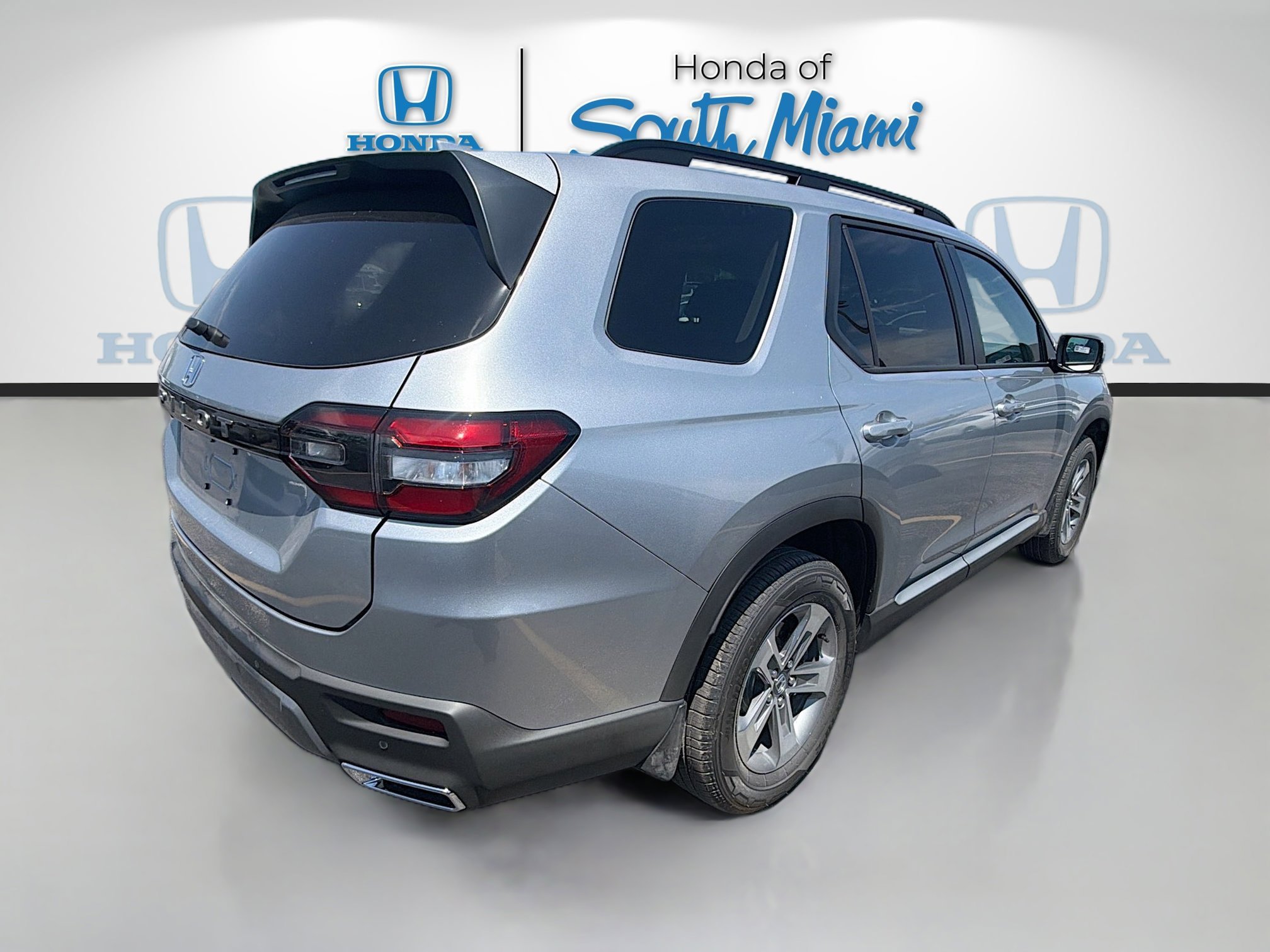 New 2026 Solar Silver Metallic Honda EX-L image 7