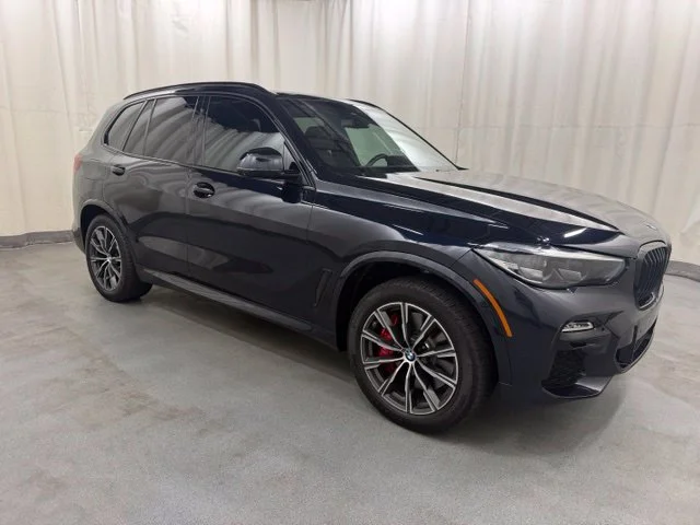 2021 BMW X5 M50i