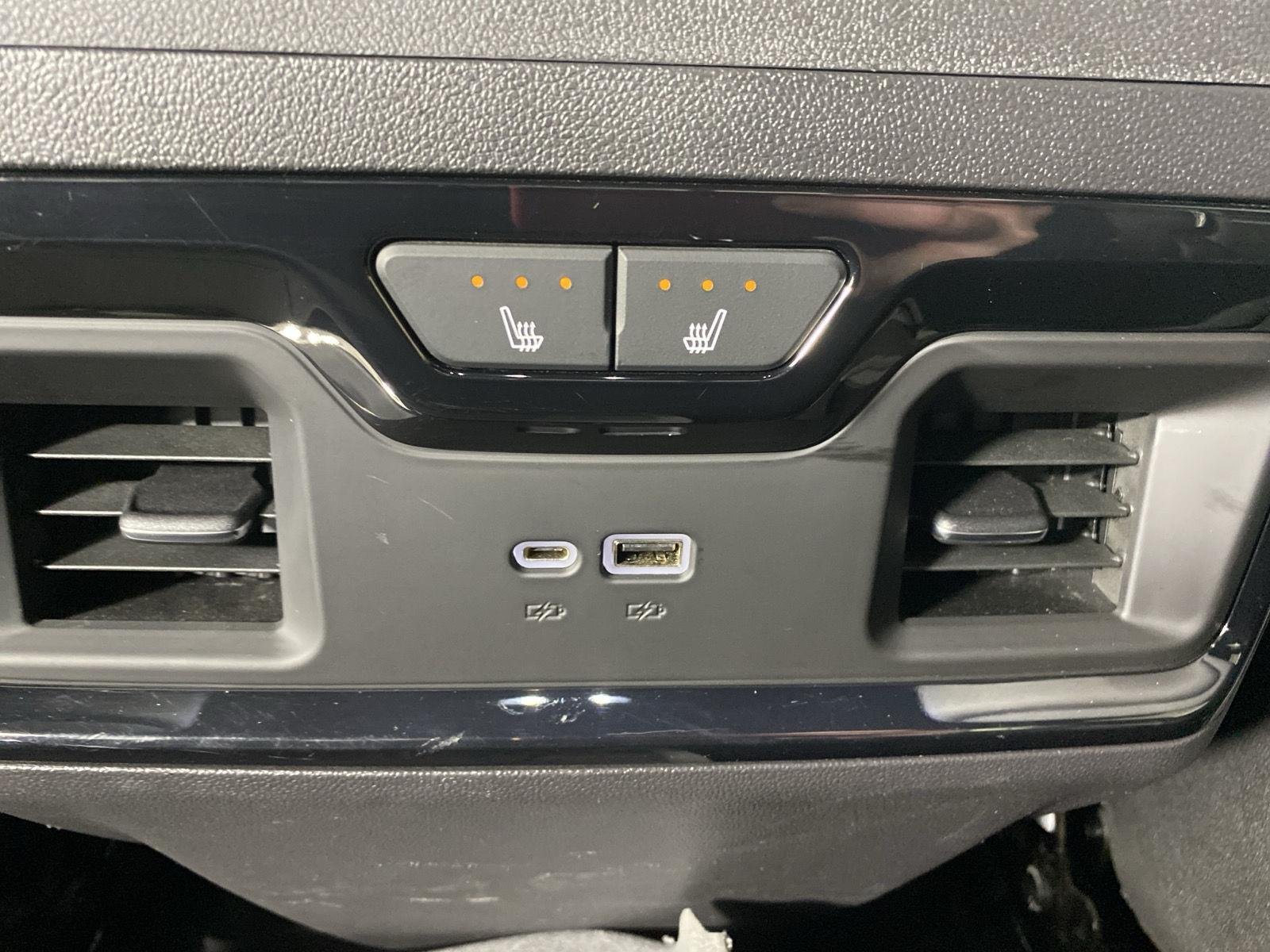 Used 2024 Sterling Metallic GMC AT4X image 32