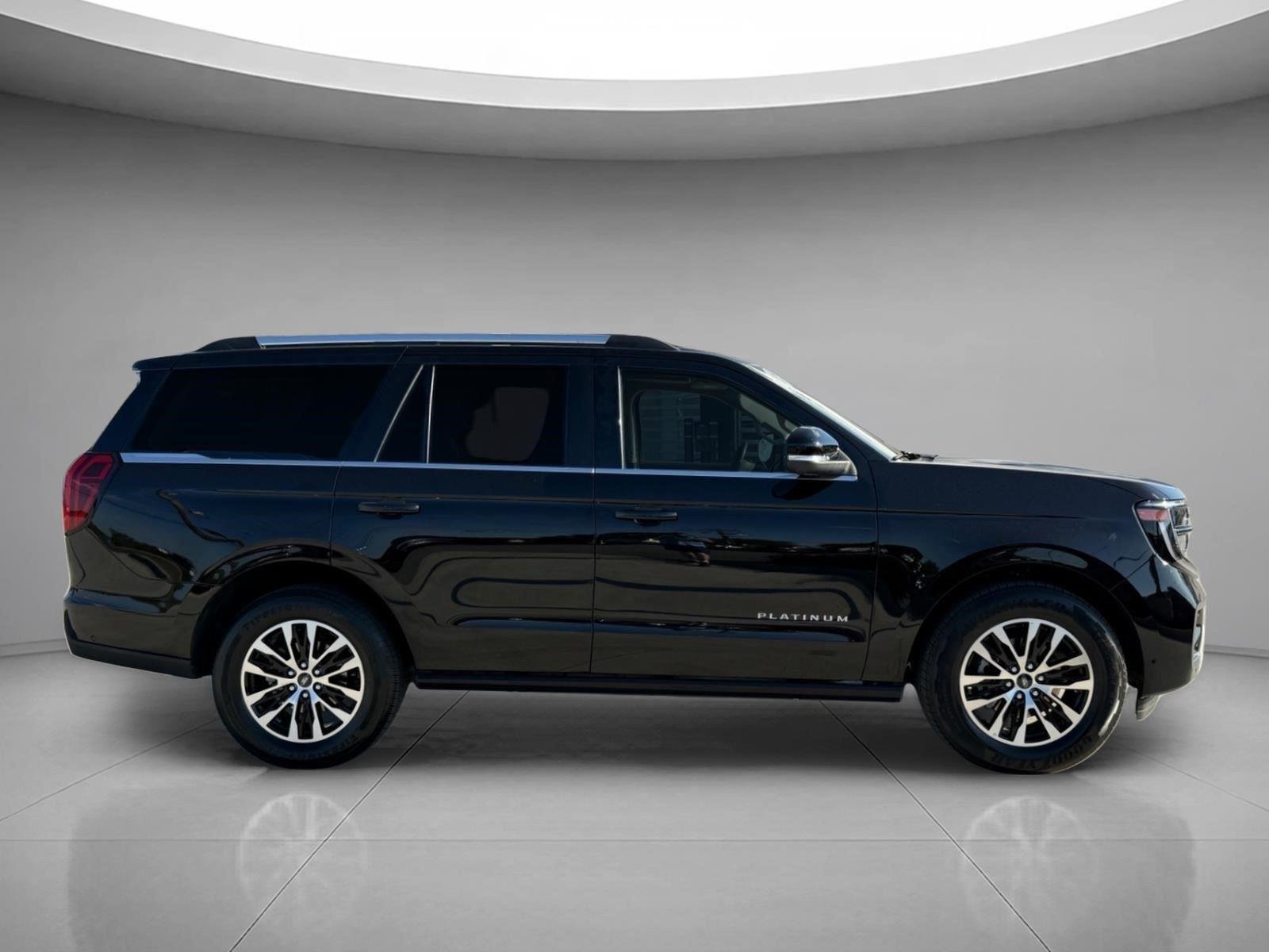 Used 2025 Agate Black Ford Platinum image 12