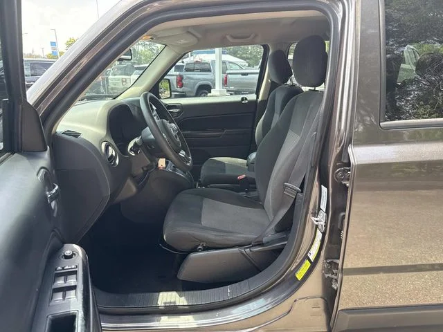 Used 2016 Gray Jeep Sport image 13