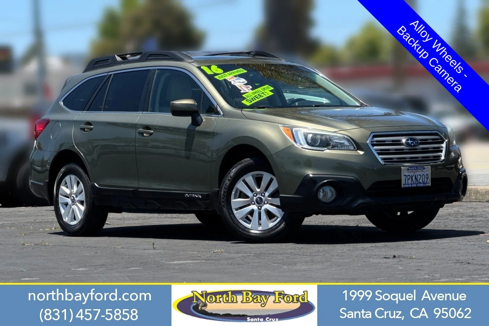 Used 2016 Wilderness Green Metallic Subaru 2.5i Premium image 1