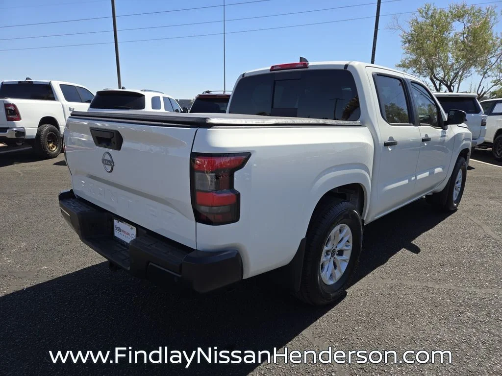 New 2026 Glacier White Nissan Crew Cab S image 7