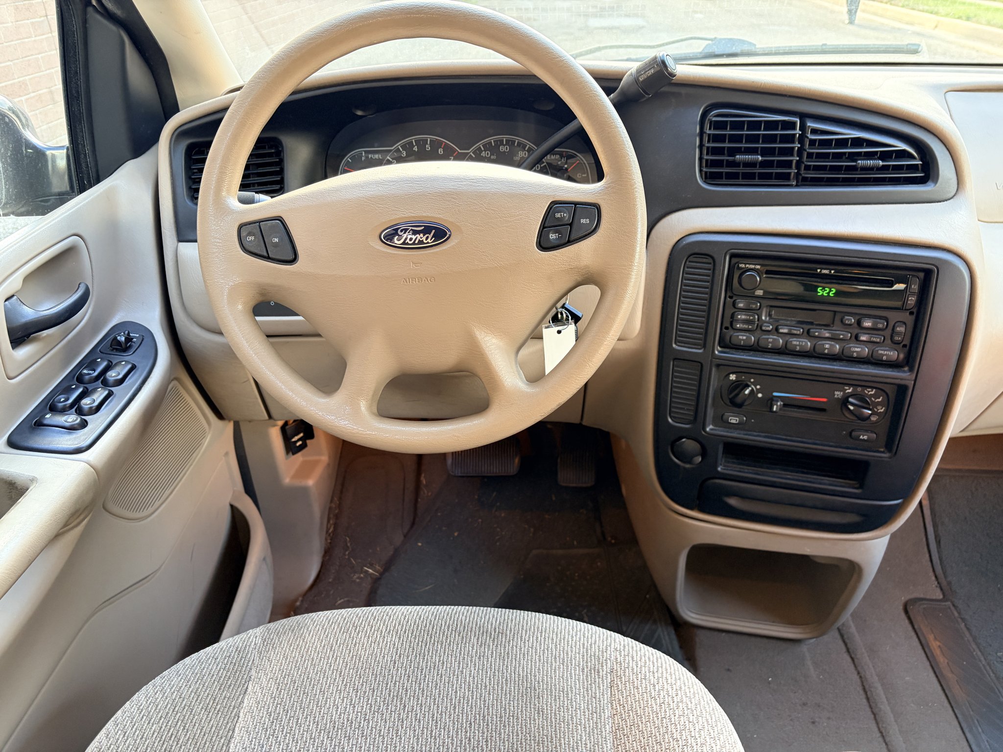 Used 2003 Silver Frost Clearcoat Metallic Ford LX image 13