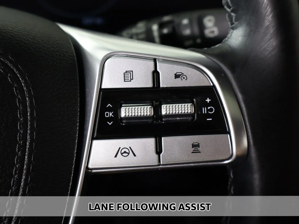 Used 2024 Gray Kia SX X-Line image 6