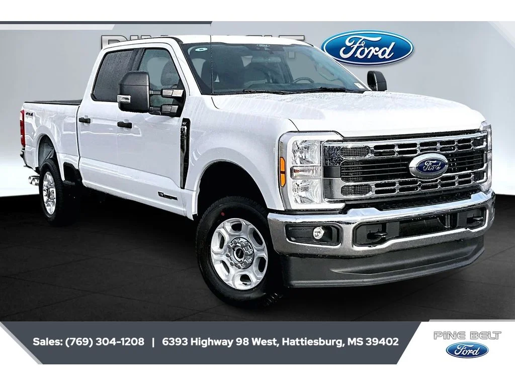 New 2026 Oxford White Ford F-250® XLT image 1