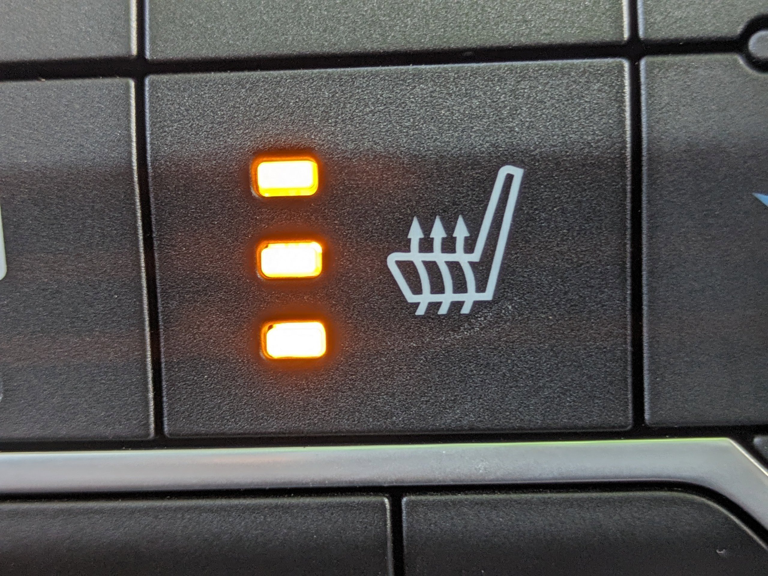 2025 Jeep Wrangler 4-Door Sahara - Photo 23