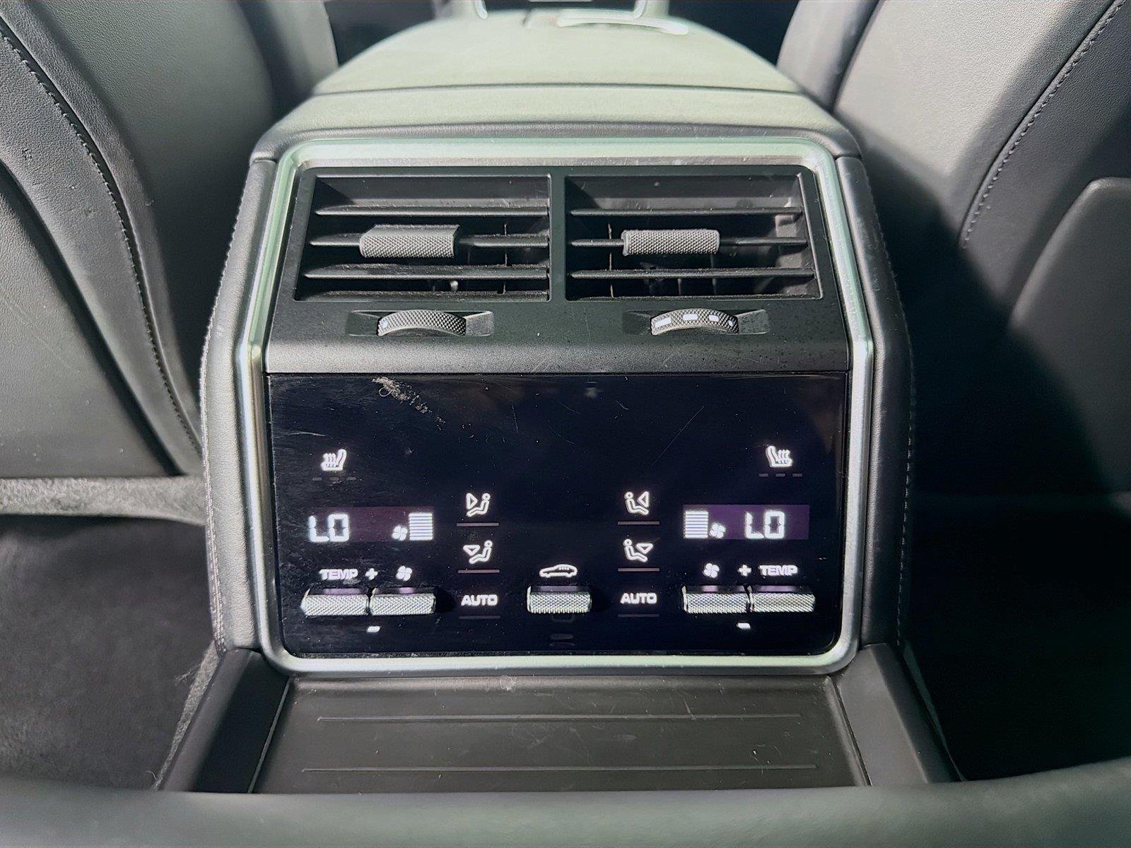Used 2023 GT Silver Metallic Porsche Platinum Edition image 23
