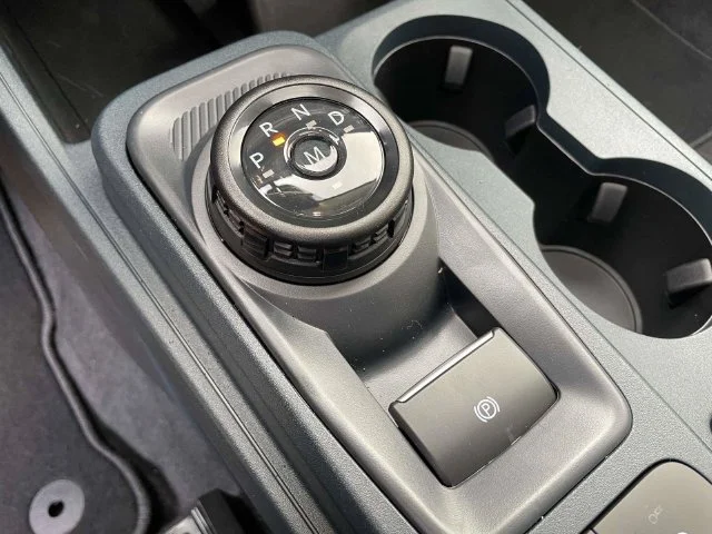 New 2026 Carbonized Gray Metallic Ford Lobo High image 18