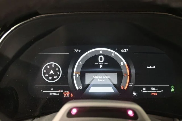 Used 2025 Beige Lexus 350 F SPORT Handling image 18