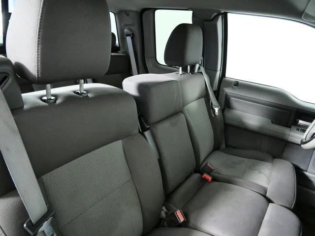 Used 2004  Ford STX image 13