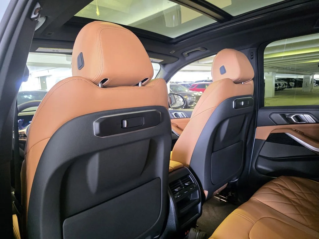 New 2026 Brooklyn Grey Metallic BMW sDrive40i image 12
