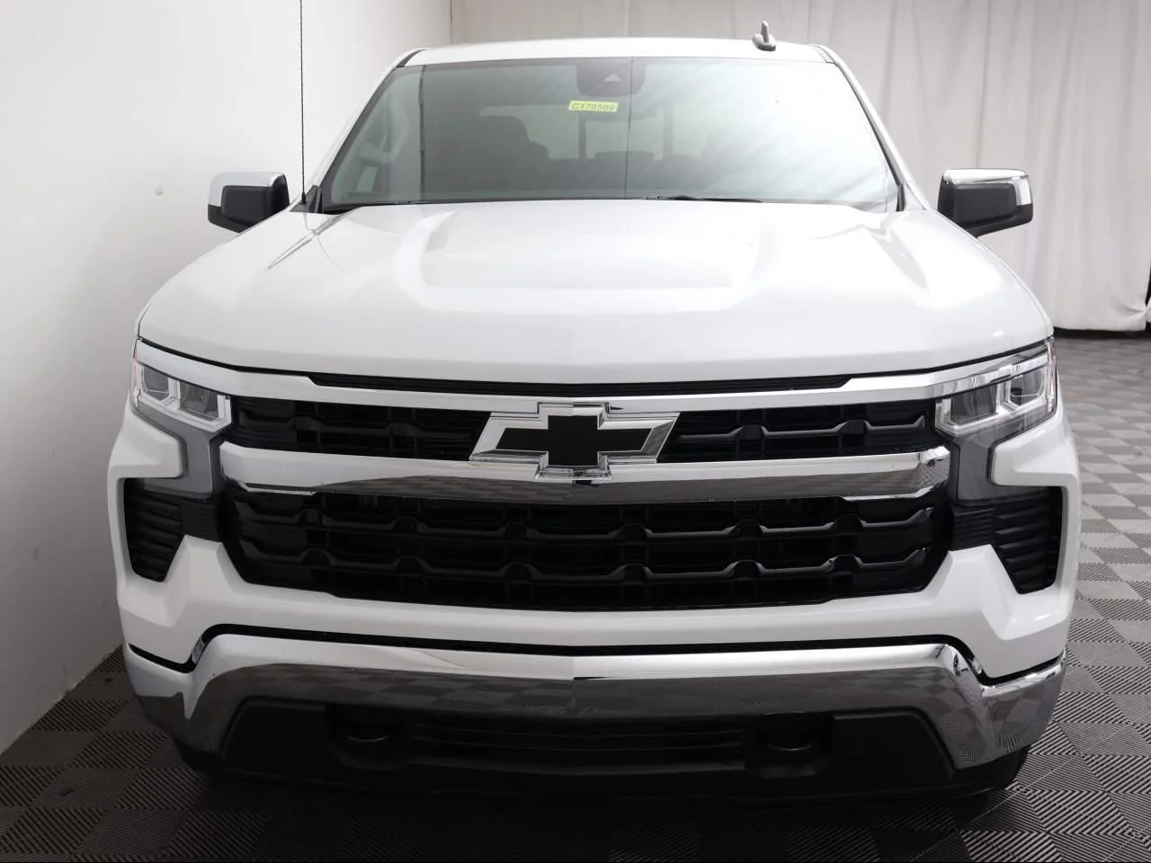 New 2026 Summit White Chevrolet LT image 27