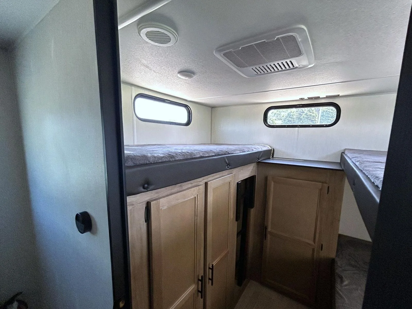 Used 2025 White Forest River Patriot Edition image 22