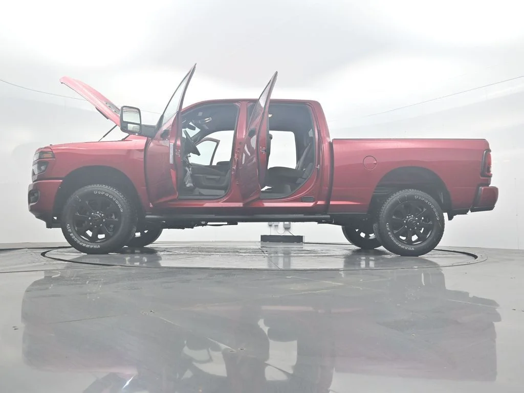 New 2026 Molten Red Pearl-Coat Exterior Paint RAM  image 48