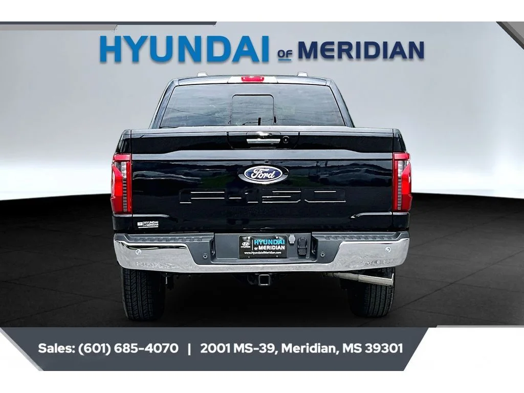 Used 2024 Agate Black Metallic Ford XLT image 4