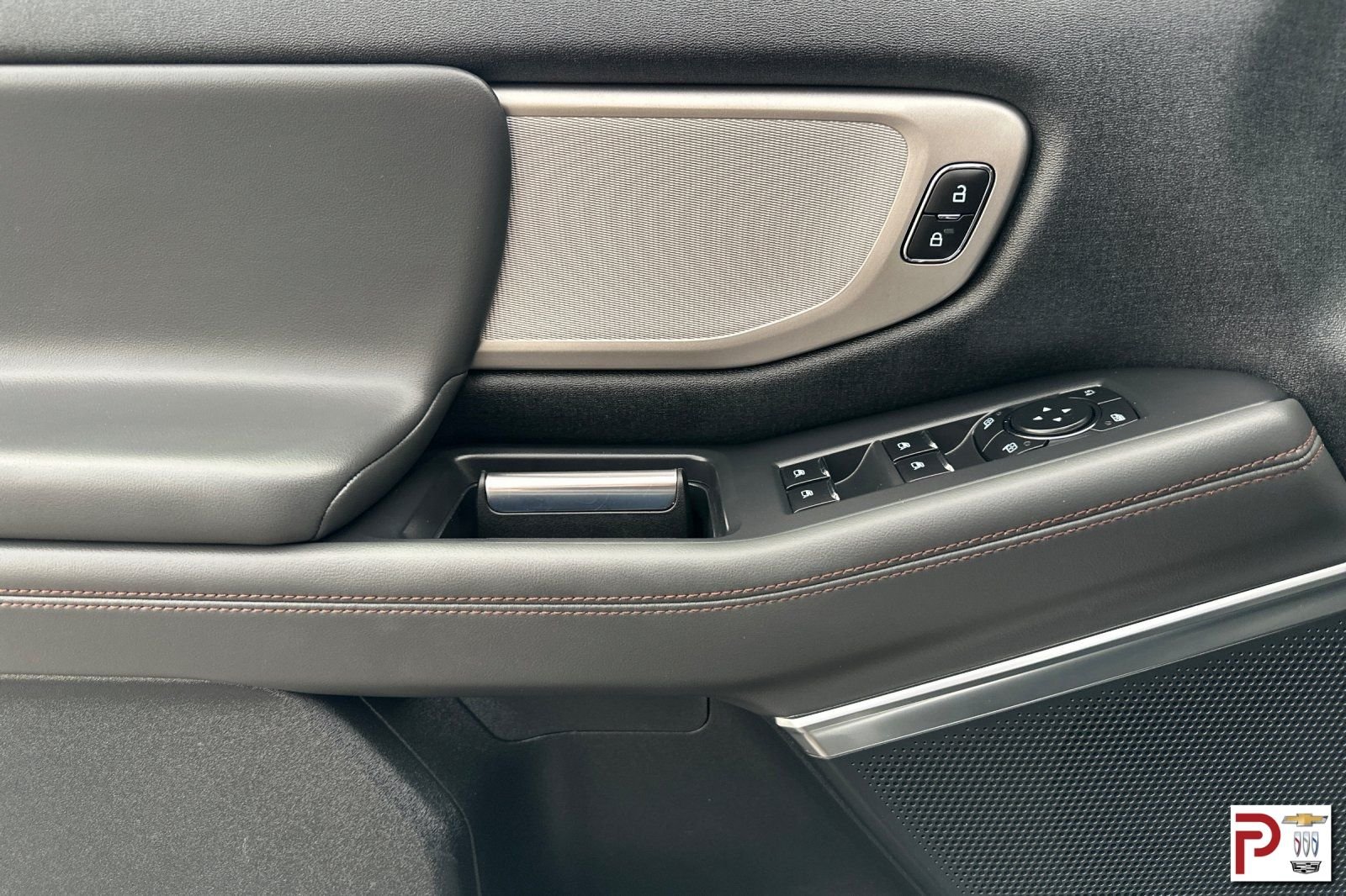 Used 2025 White Ford Active image 11