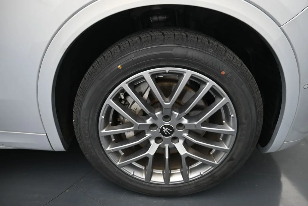 Used 2024 White Maserati GT image 16