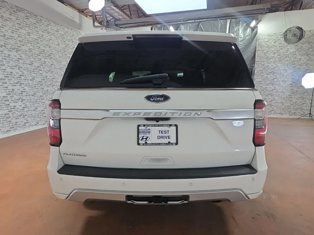 Used 2020 Star White Metallic Tri-Coat Ford Platinum image 5