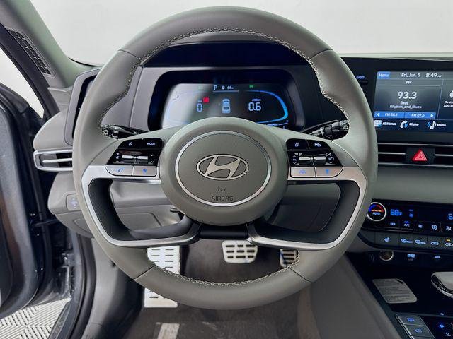 New 2026 Gray Hyundai SEL Sport Premium image 15