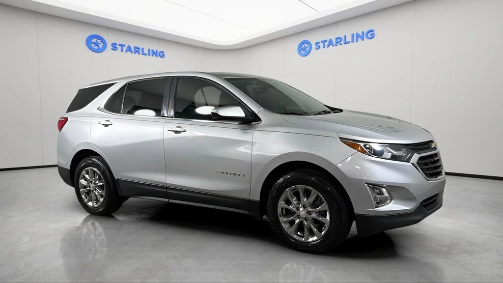 Used 2018 SILVER ICE METALLIC Chevrolet LT image 13
