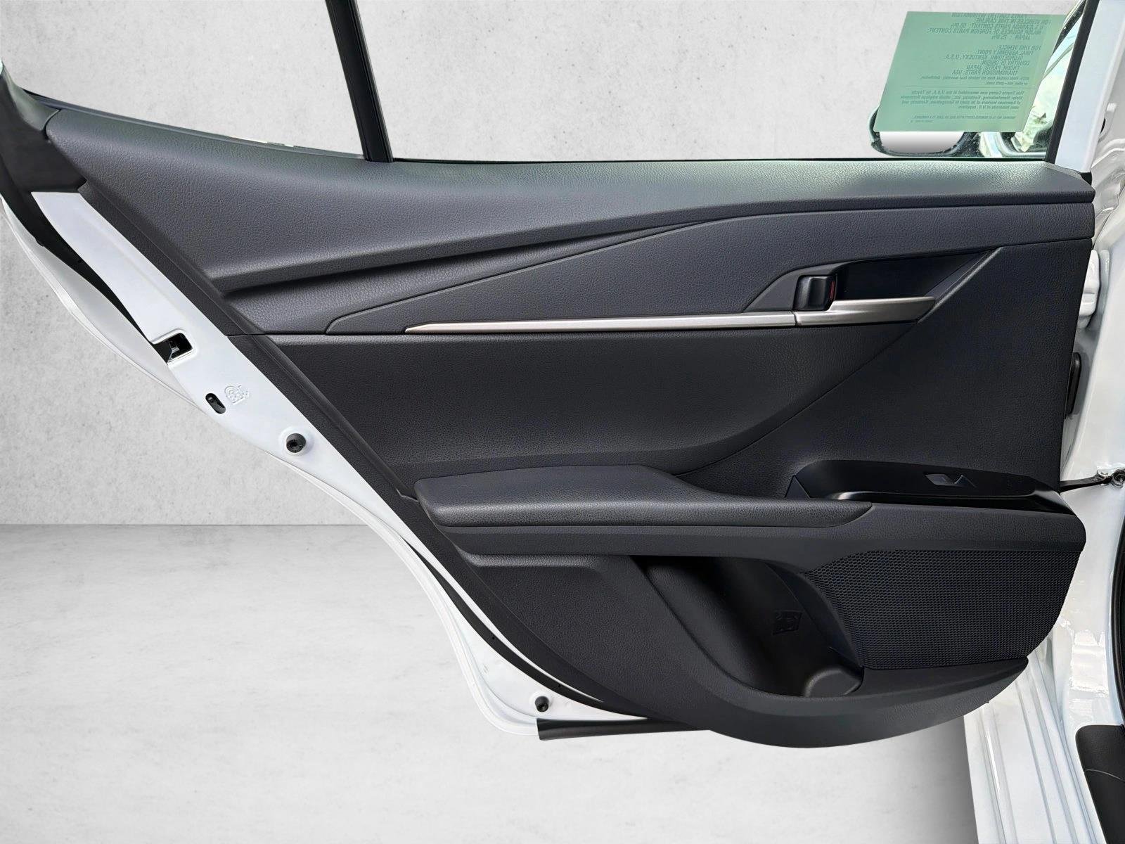 New 2026 Ice Cap Toyota SE image 21