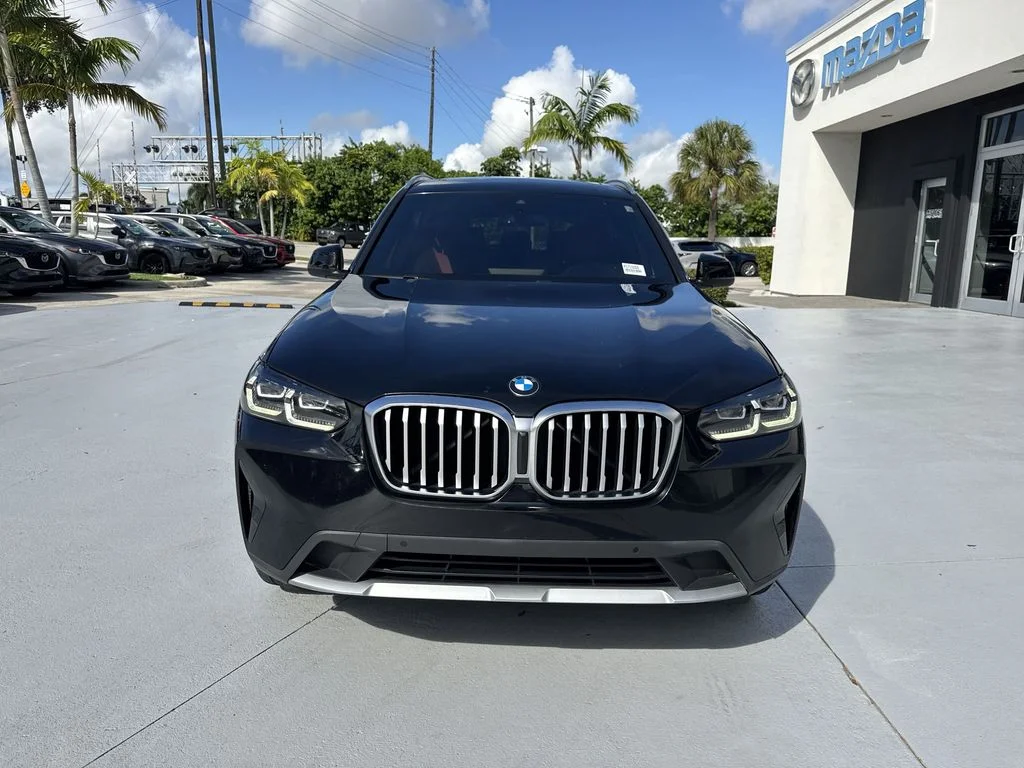 Used 2022 Jet Black BMW sDrive30i image 8