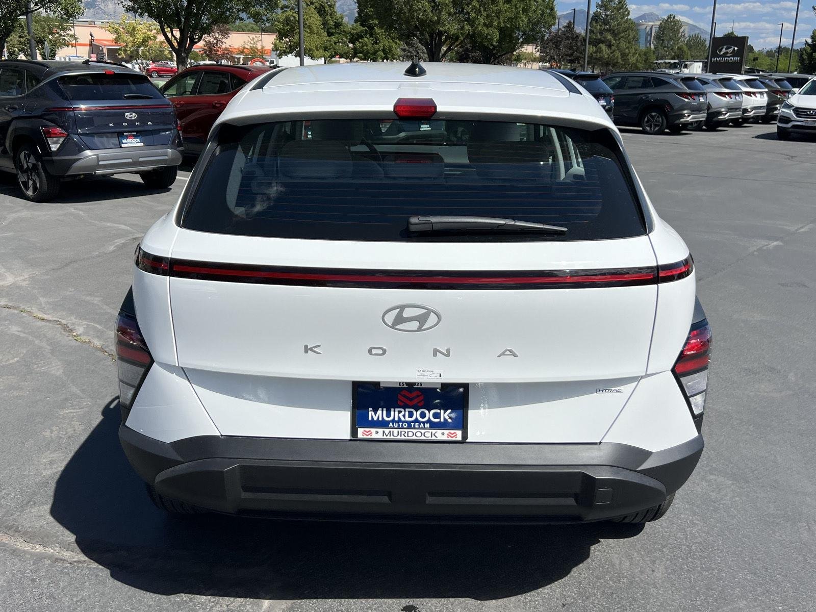 2026 Hyundai Kona SE - Photo 9