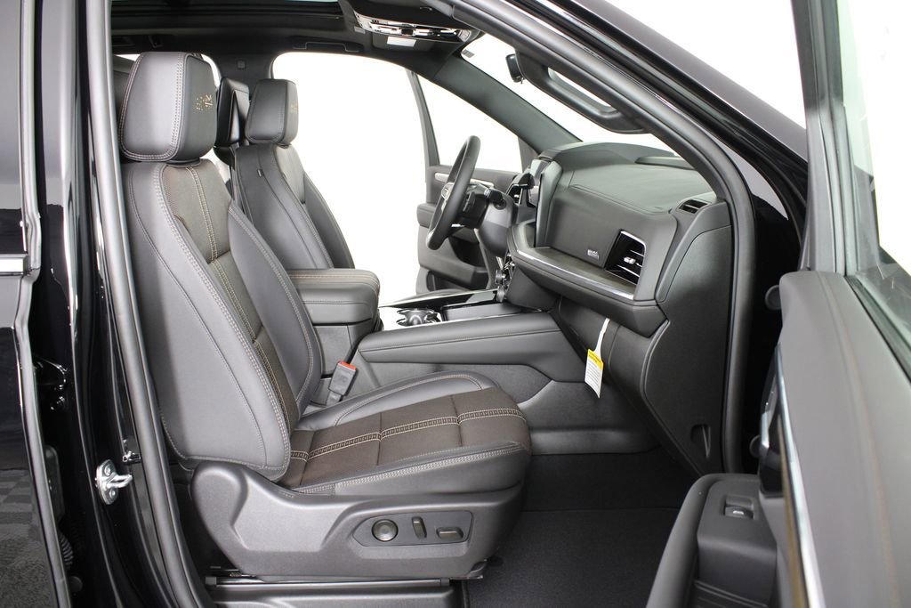 2026 Chevrolet Suburban High Country - Photo 19