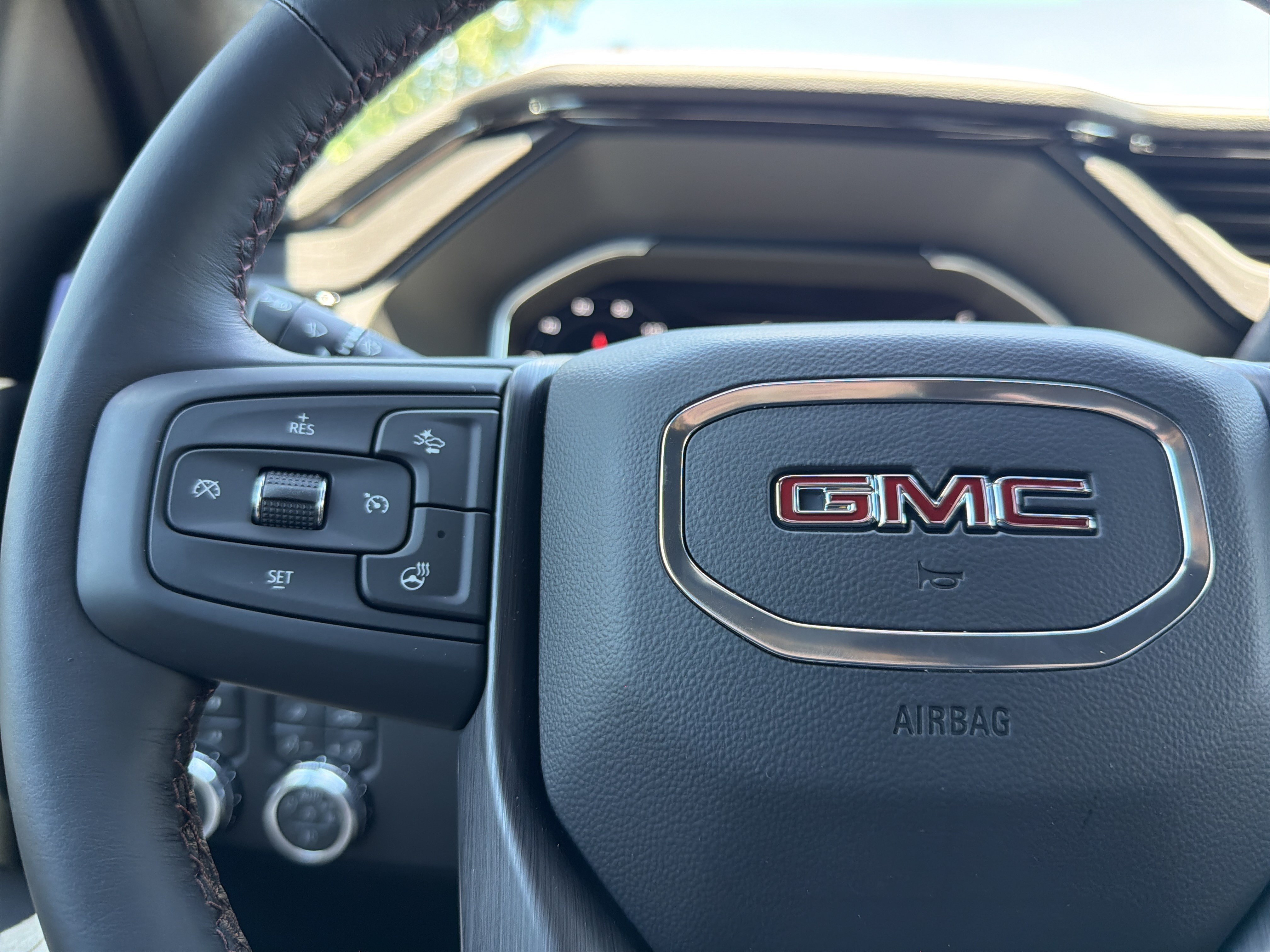 New 2026 Summit White GMC AT4X image 26