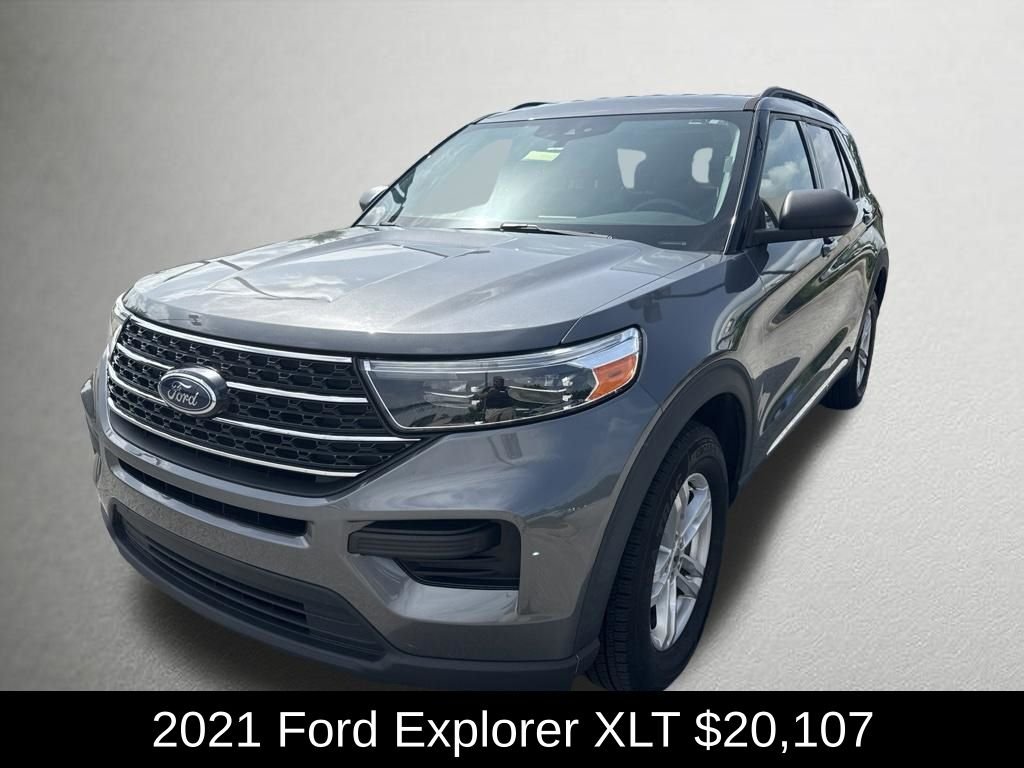 Used 2021 Gray Metallic Ford XLT image 7