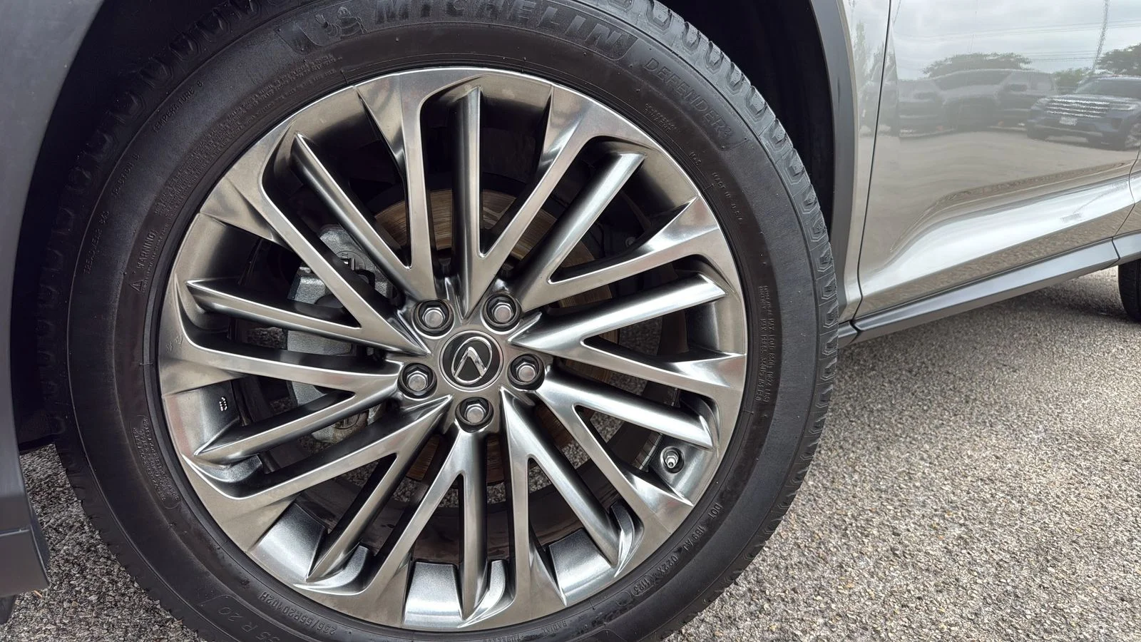 Used 2020 Silver Lexus 350 image 29
