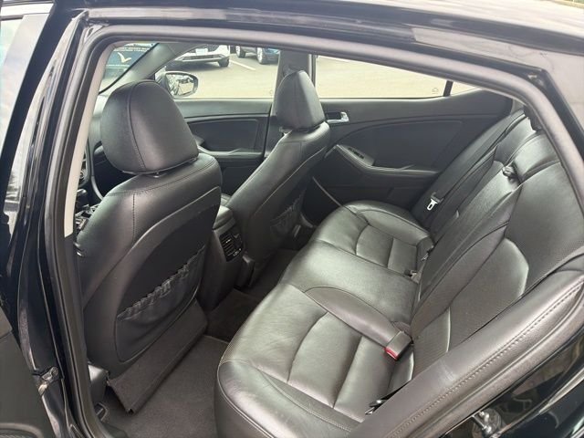 Used 2015 Black Kia SX image 12