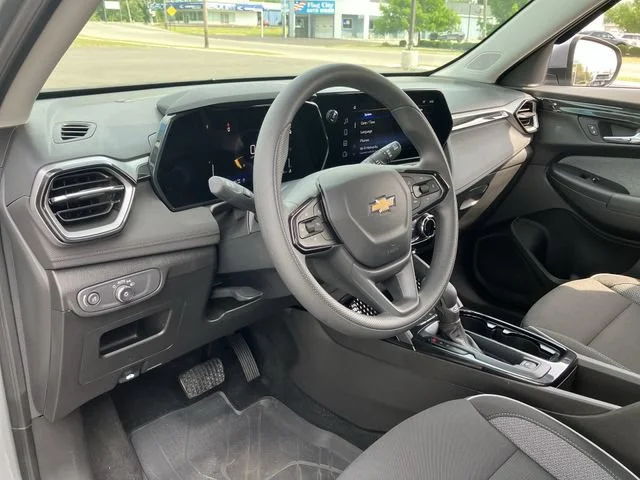 2025 Chevrolet Trailblazer LT - Photo 10