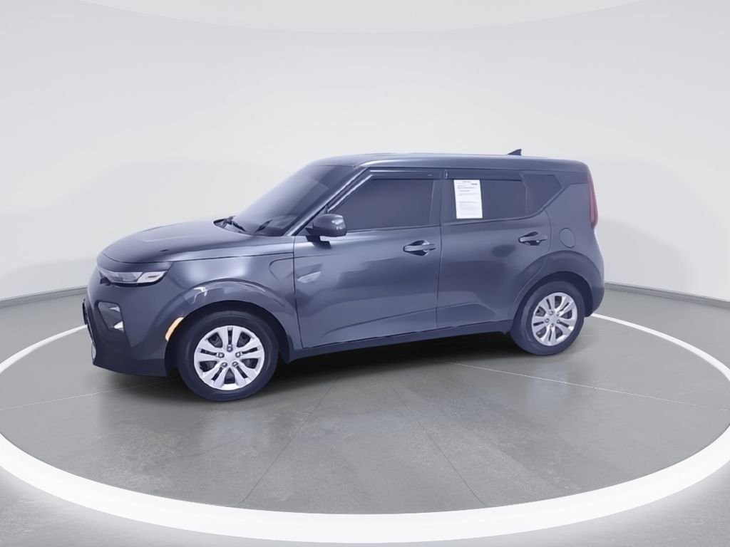 Used 2020 Gray Kia LX image 5