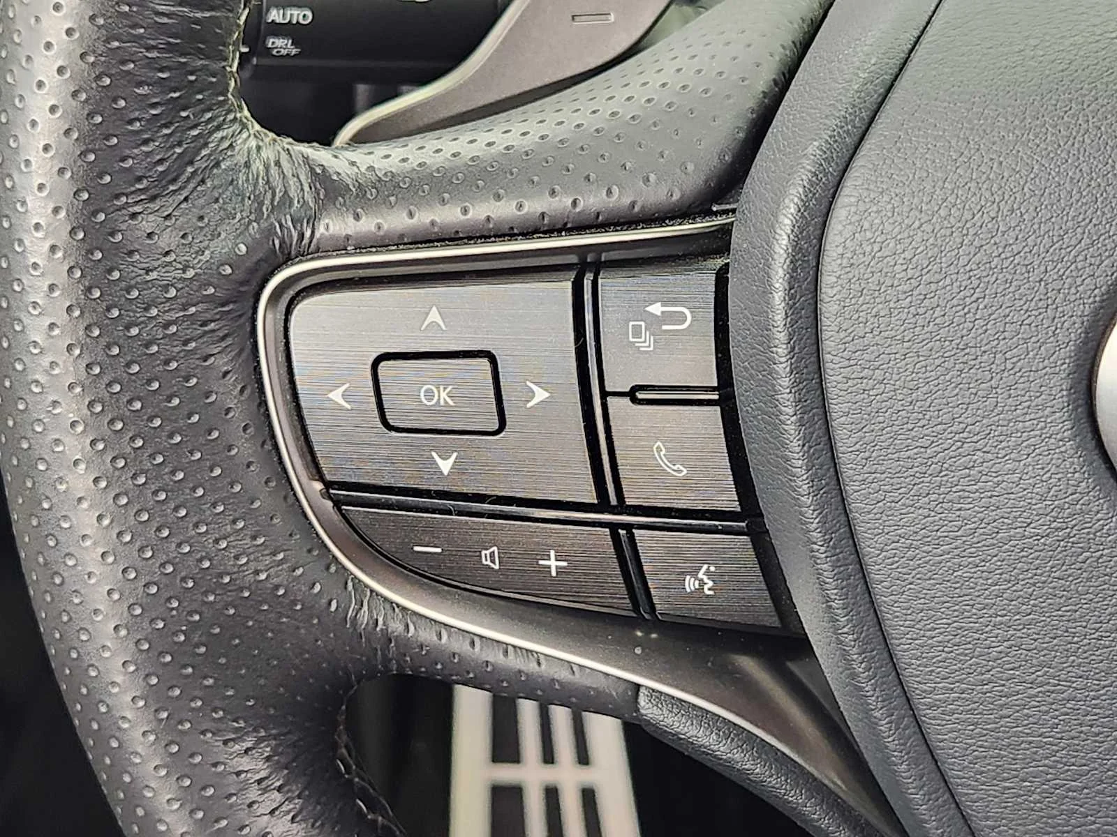 Used 2020 Ultrasonic Blue Mica 2.0 Lexus F SPORT image 25