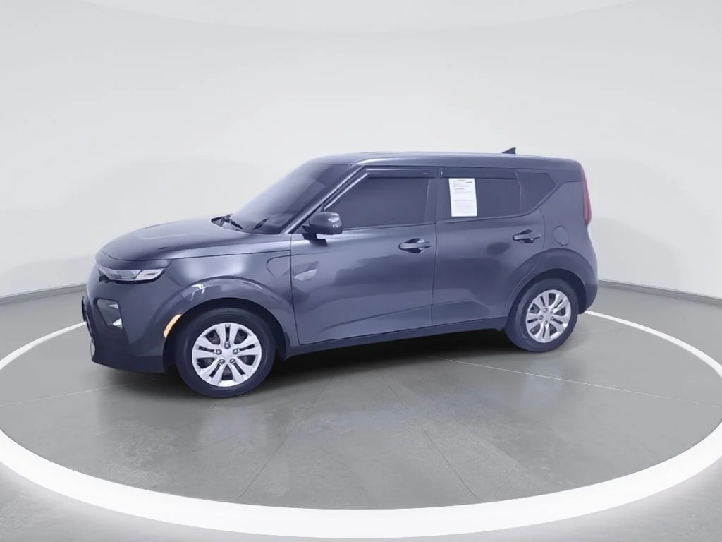 Used 2020 Gray Kia LX image 5
