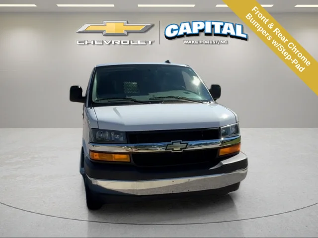 Used 2025 White Chevrolet Work Van image 9