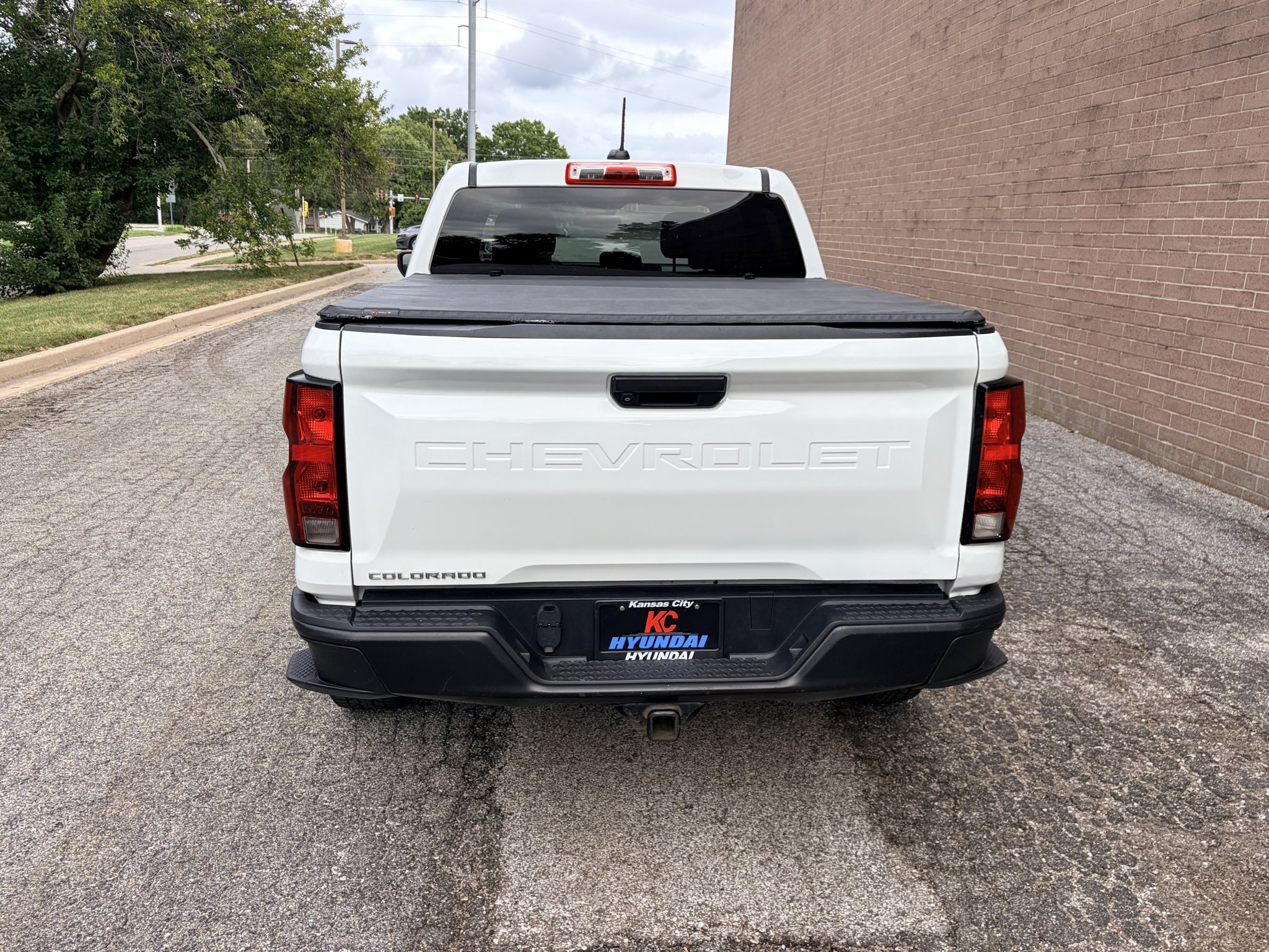 Used 2023 Summit White Chevrolet 4WD Trail Boss image 4