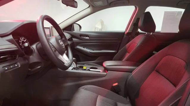 Used 2025 Red Nissan 2.5 SV image 15