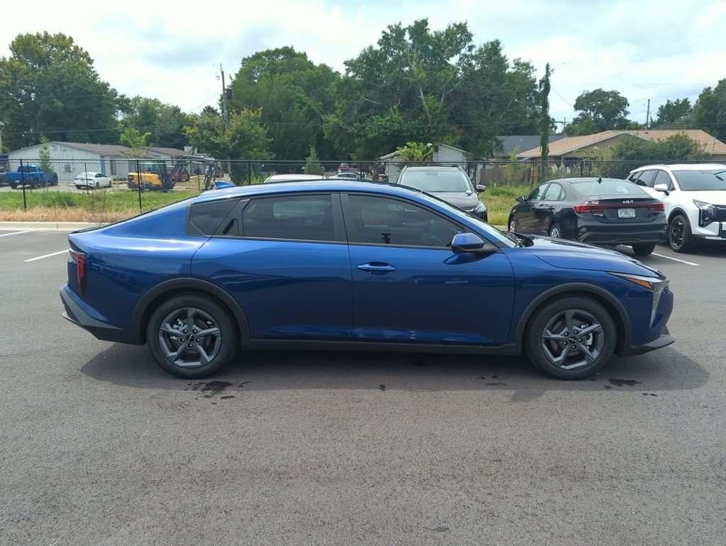 New 2026 Deep Sea Blue Kia LXS image 8
