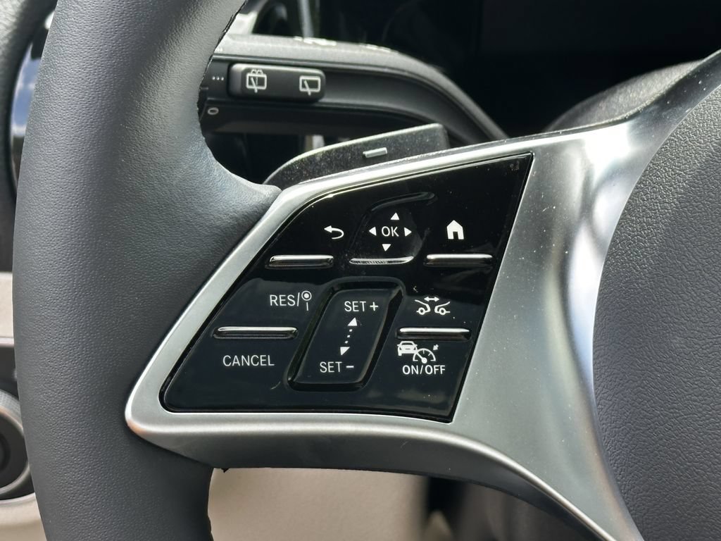 New 2026 Mountain Grey Metallic Mercedes-Benz GLA 250 image 65