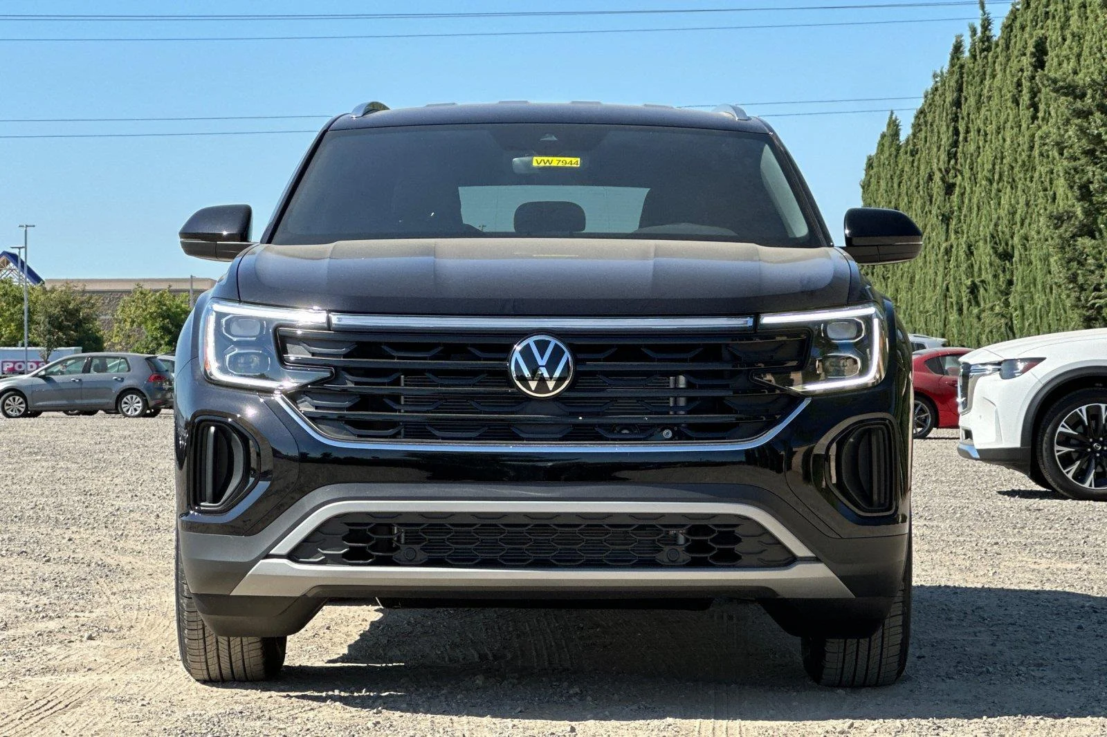New 2026 Deep Black Pearl Volkswagen 2.0T SE image 9
