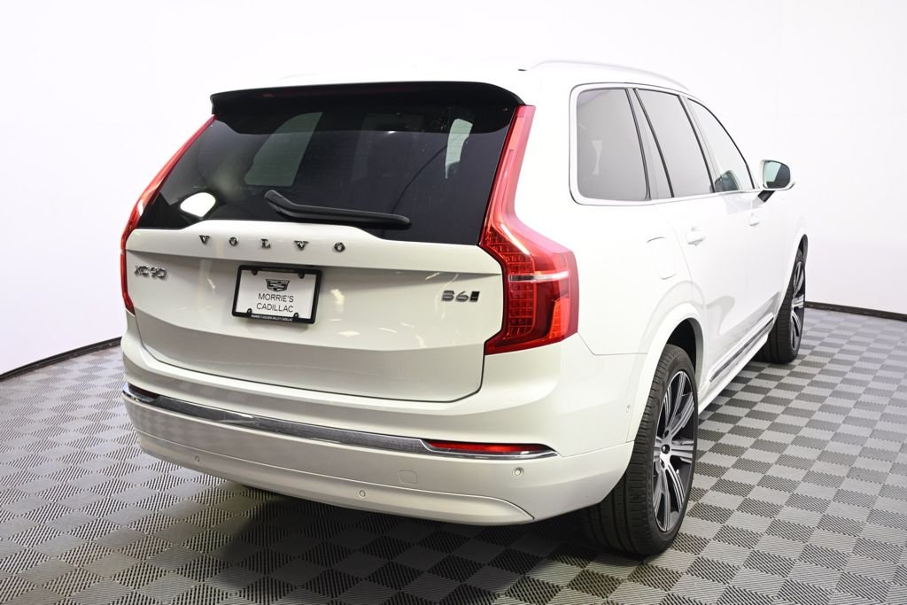 Used 2023 Crystal White Metallic Volvo Ultimate image 6