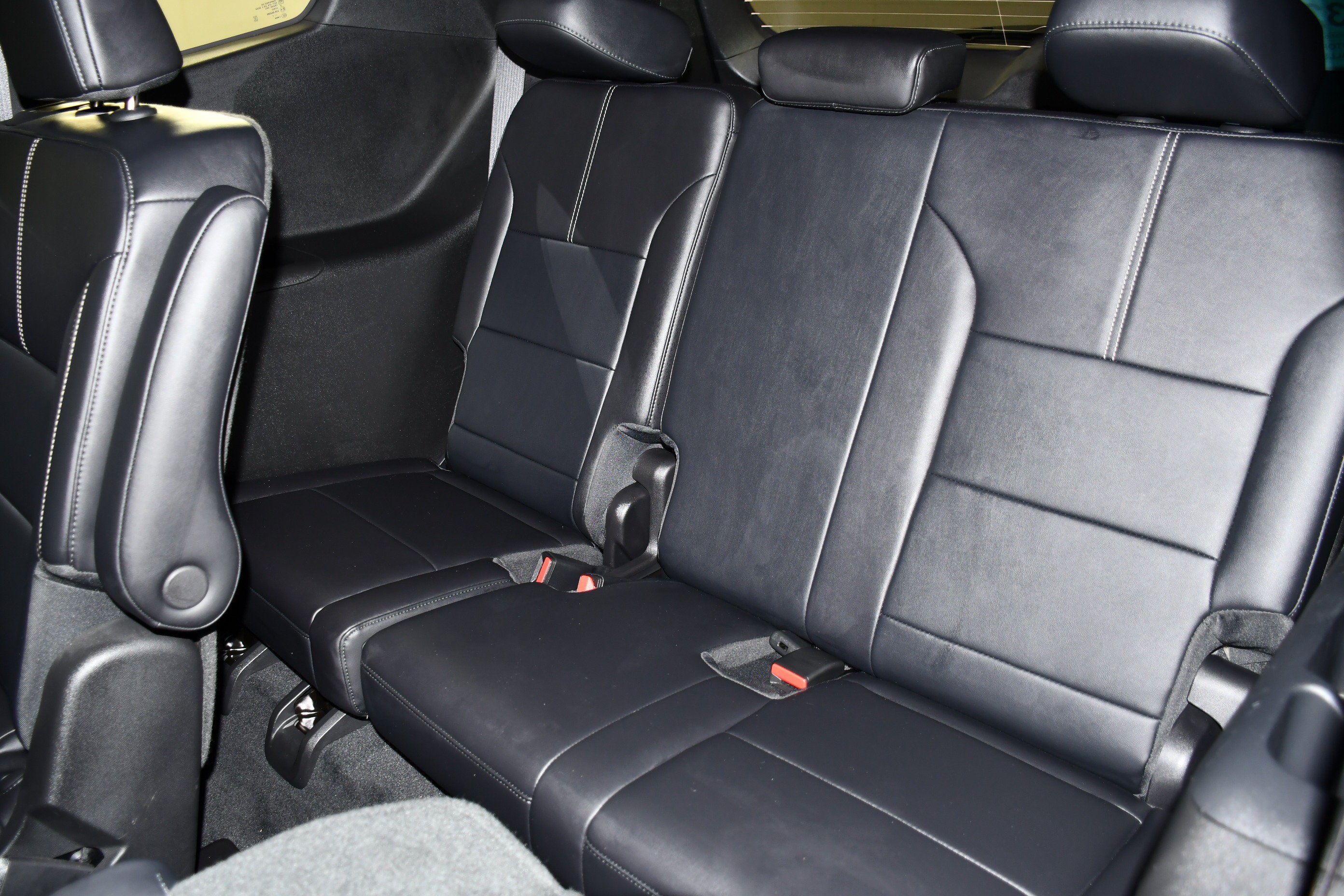 Used 2026 Ebony Twilight Metallic GMC AWD Elevation image 48