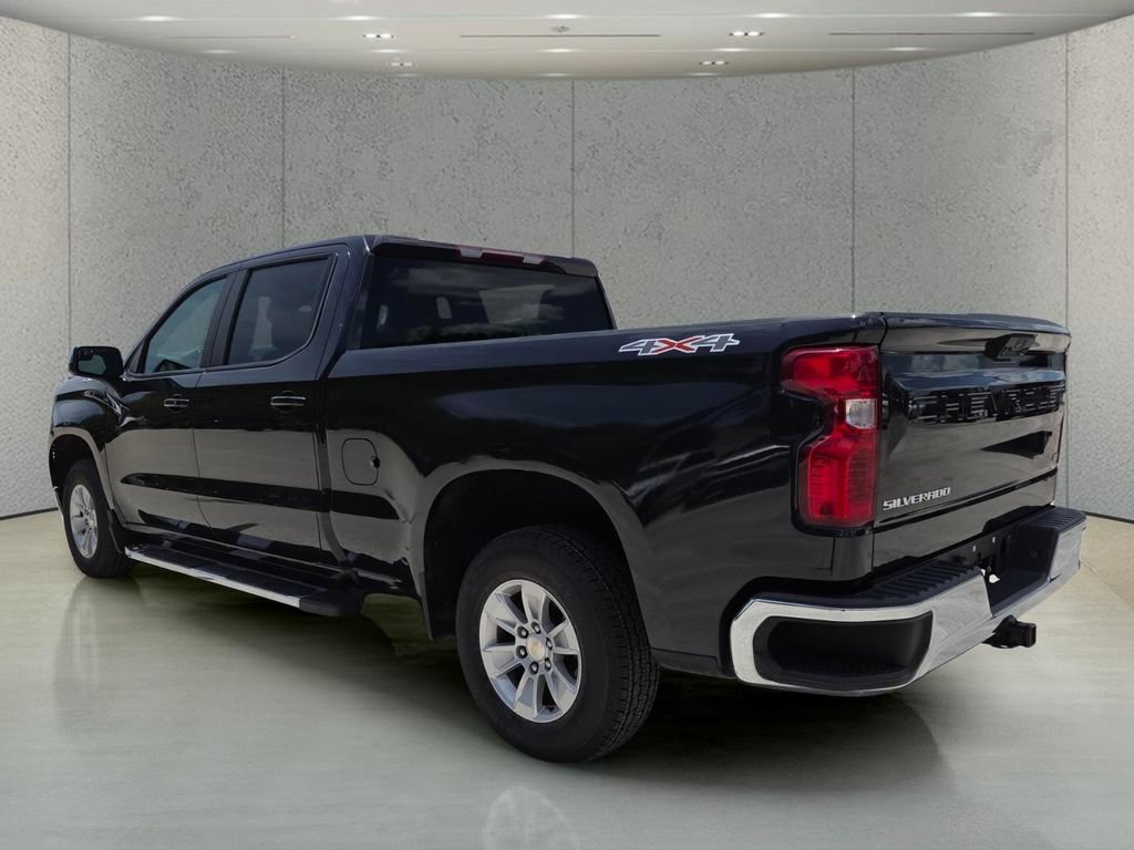 Used 2023 Dark Ash Metallic Chevrolet LT image 7