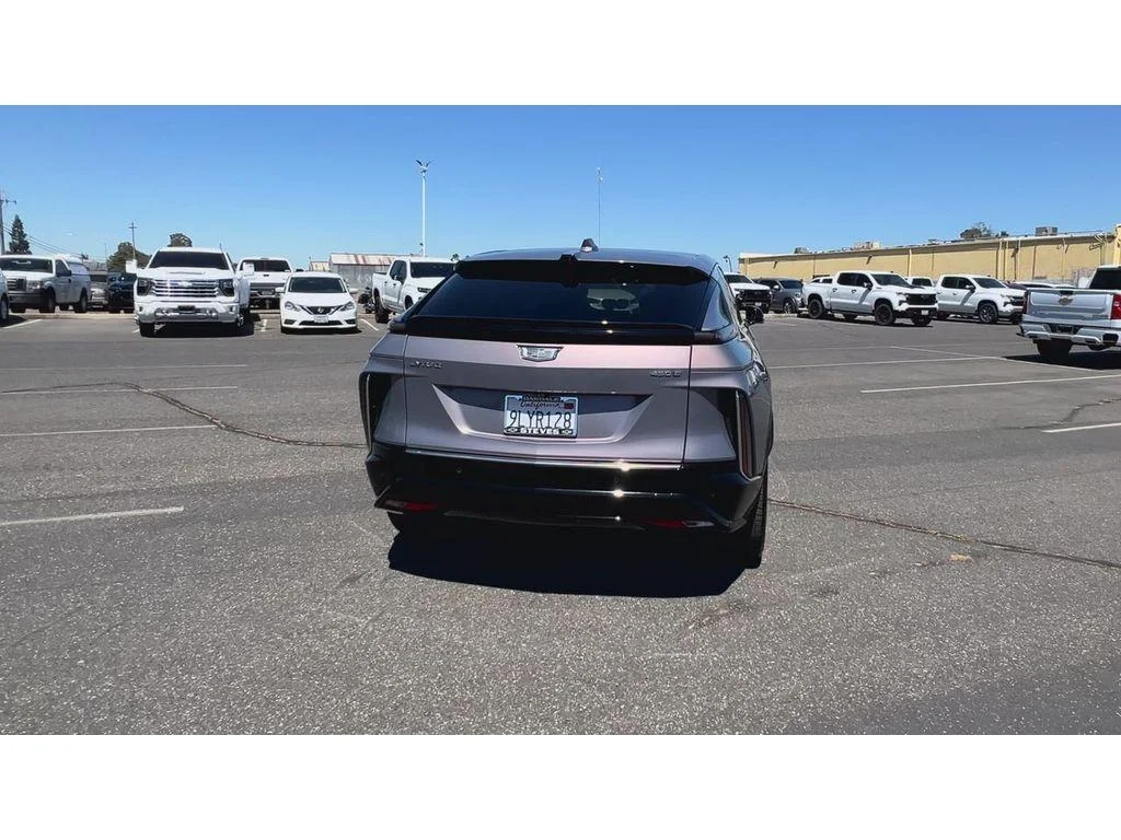 2024 Cadillac LYRIQ Tech - Photo 10