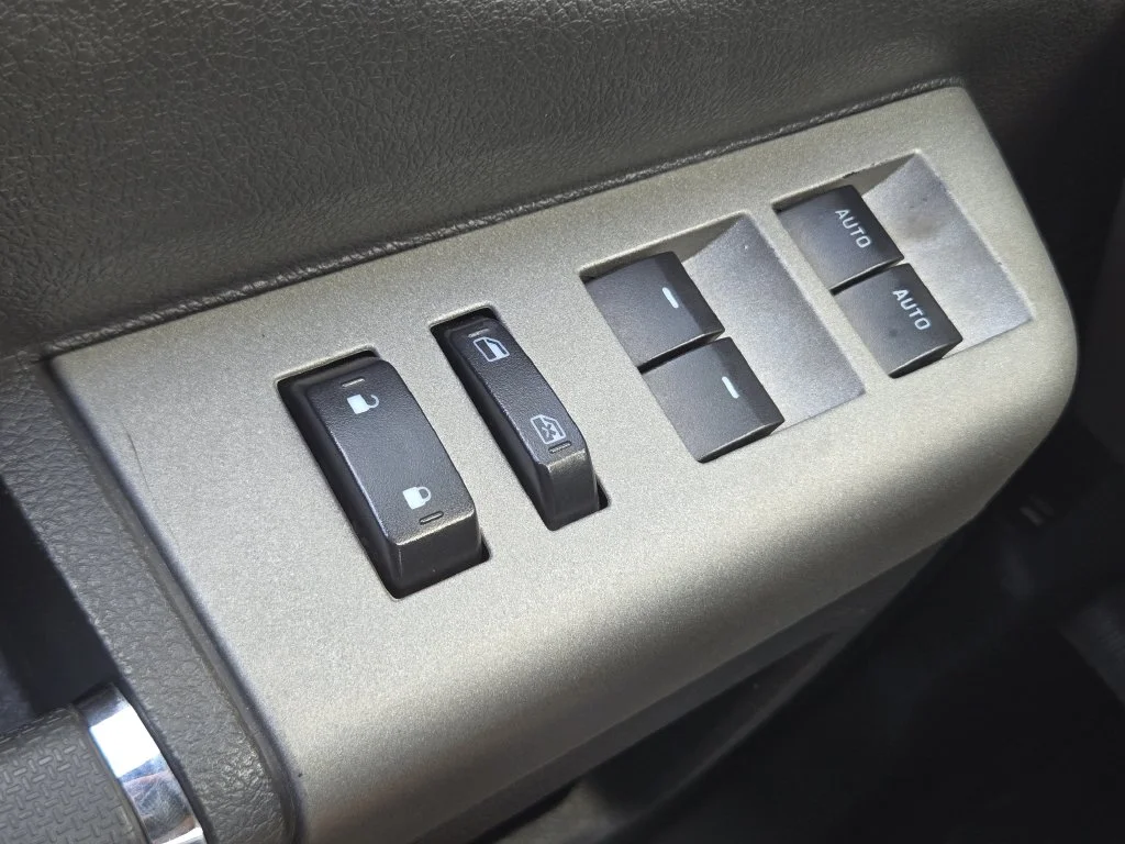 Used 2014 Black Ford Lariat image 32
